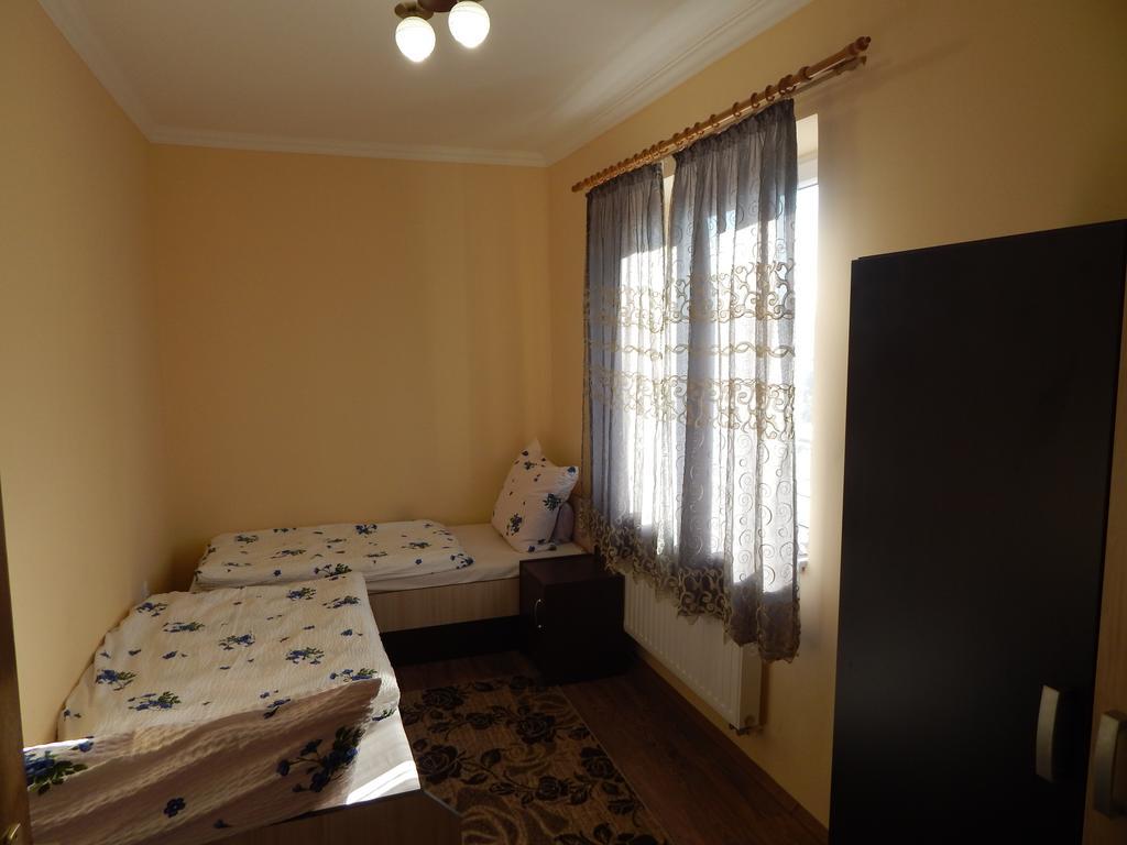 Halvany Vendeghaz Vasarosnameny Exterior photo